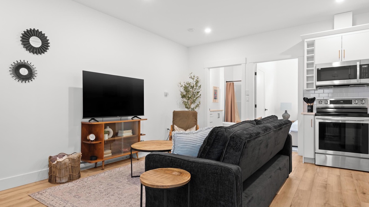 Photo of Livingroom in Dartmouth