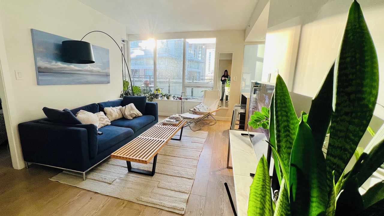 Photo of Livingroom in Mount Pleasant