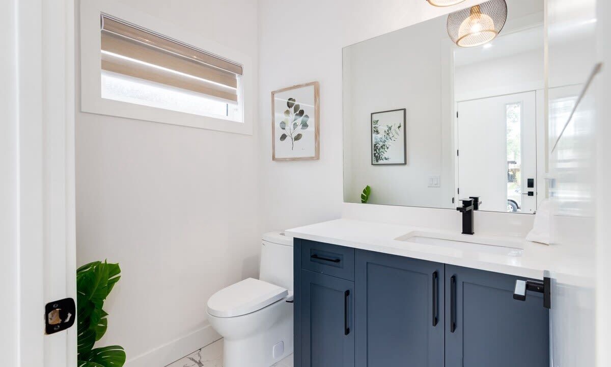 Photo of Bathroom in Glenbrook