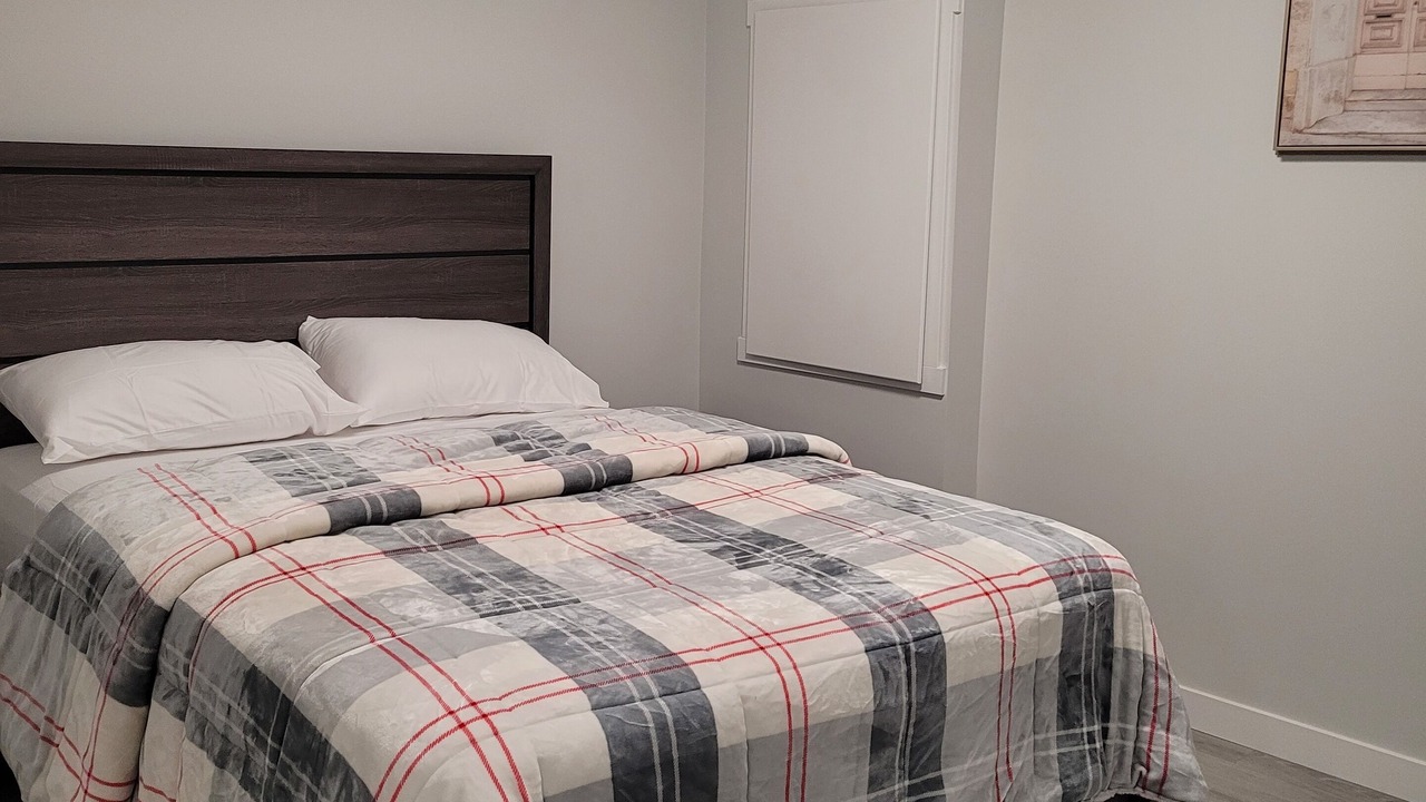 Photo of Bedroom in Airdrie