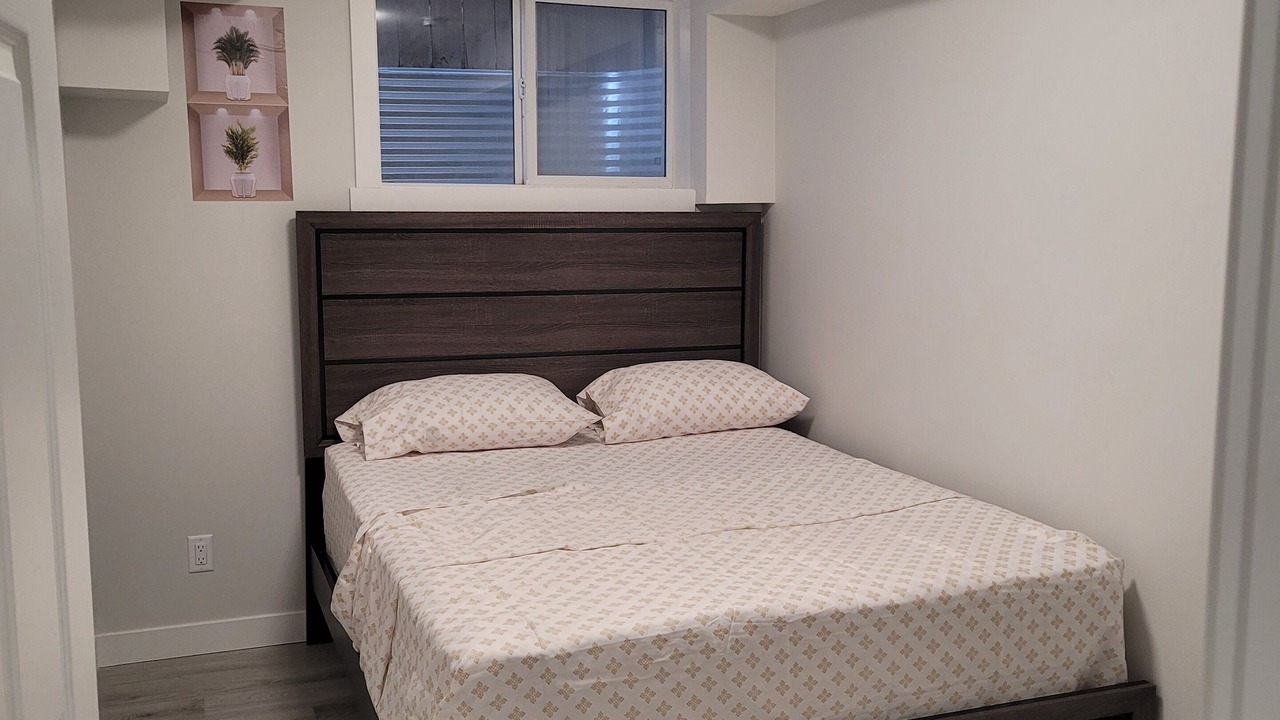 Photo of Bedroom in Airdrie