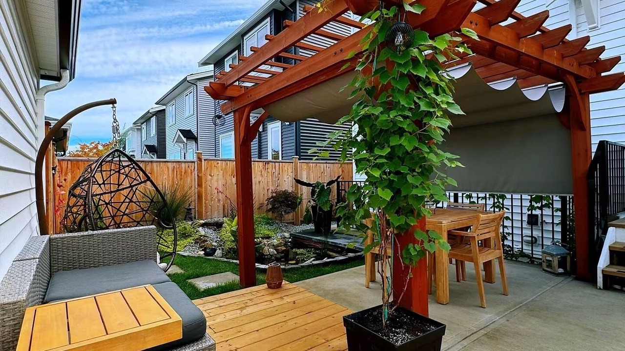 Photo of Outdoor in Willoughby