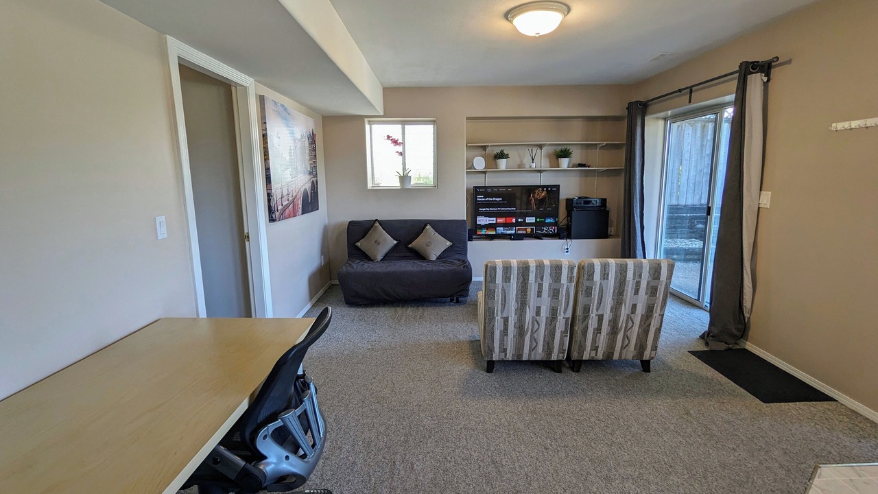 Photo of Livingroom in Westwood Plateau