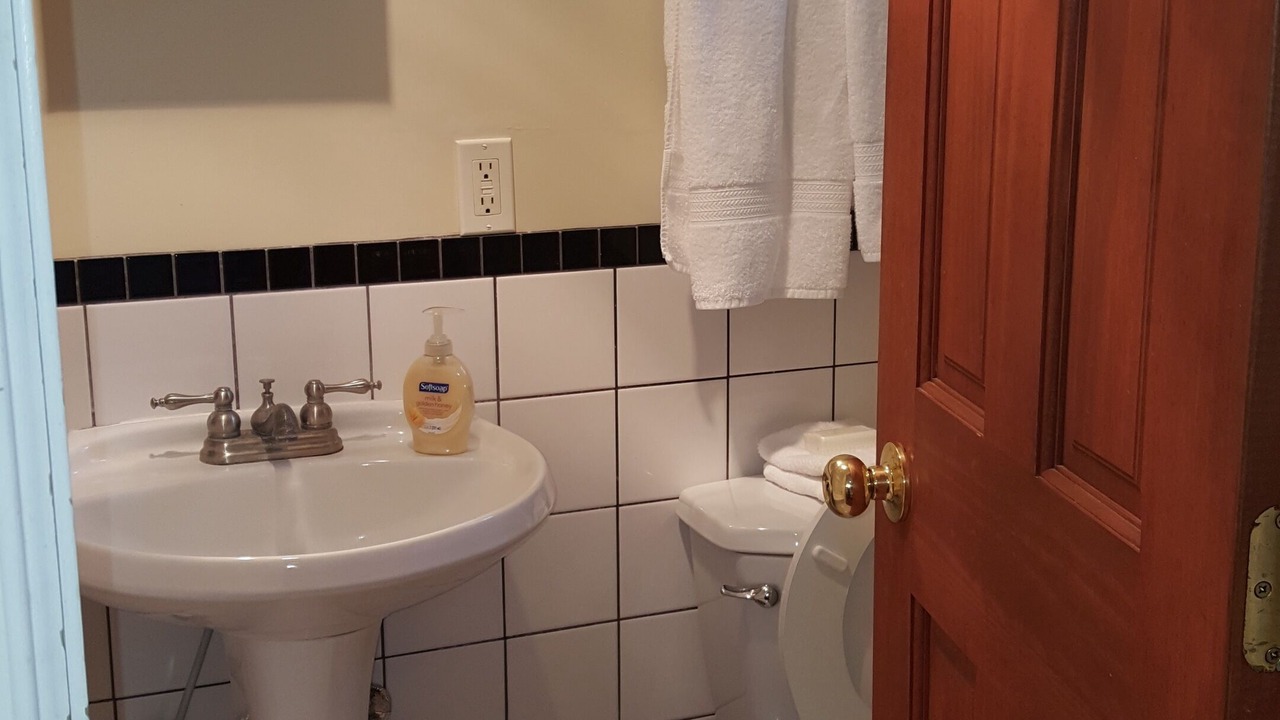 Photo of Bathroom in Agassiz