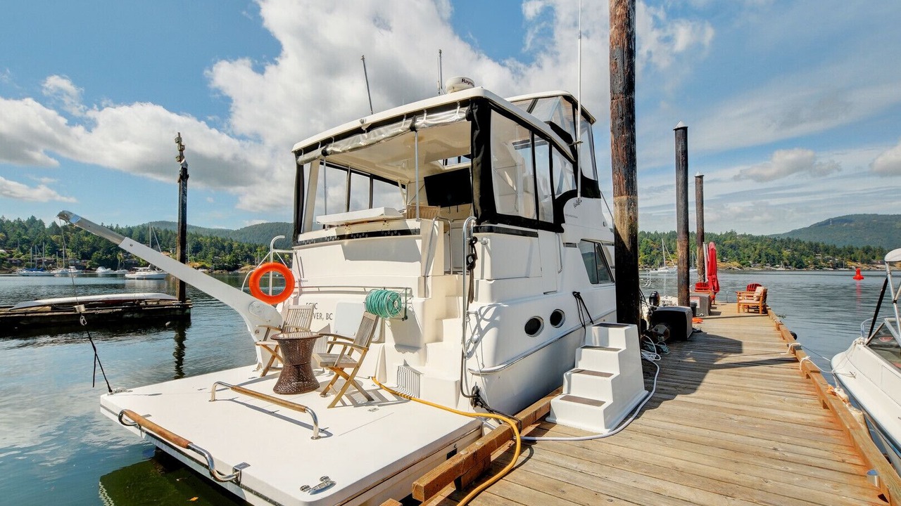 Photo of Others in Brentwood Bay