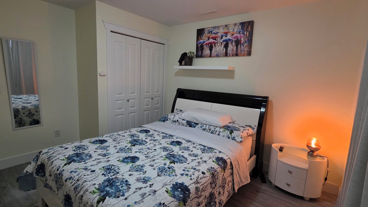 Photo of Bedroom in South Newton