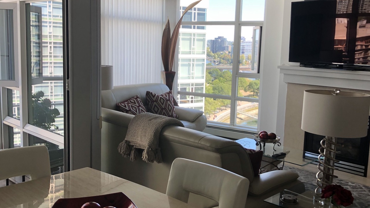 Photo of Livingroom in Yaletown