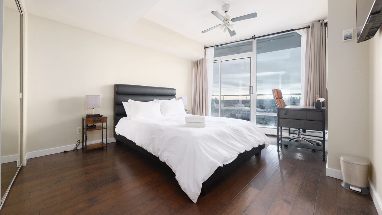Photo of Bedroom in Crosstown