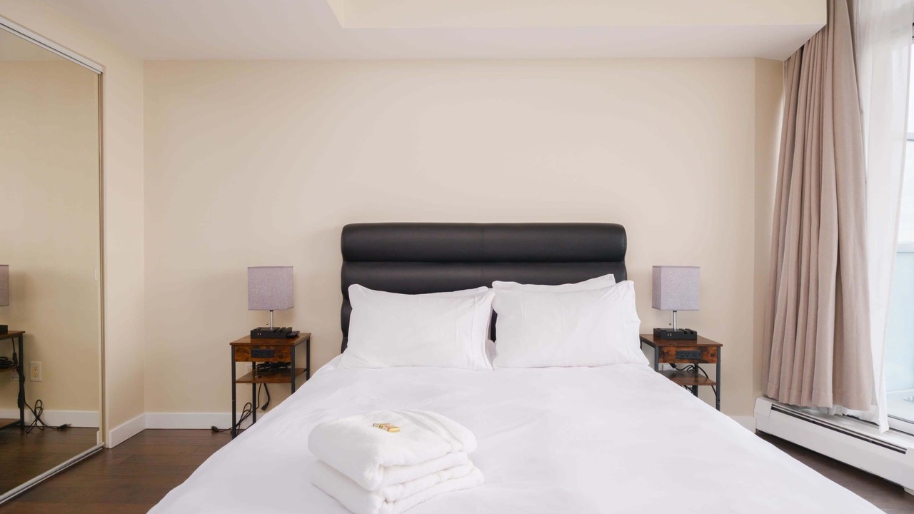 Photo of Bedroom in Crosstown