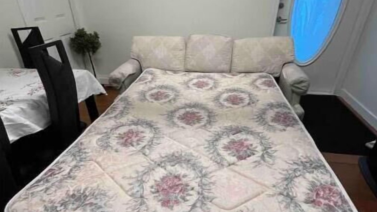 Photo of Bedroom in Newton
