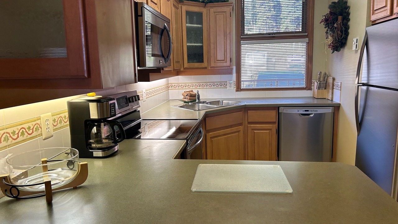 Photo of Kitchen in Silver Star Mountain