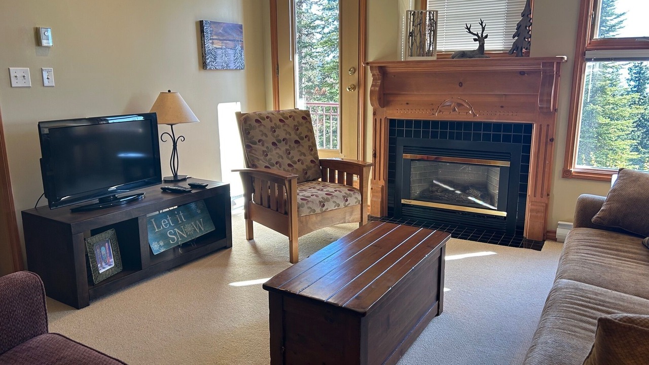 Photo of Livingroom in Silver Star Mountain