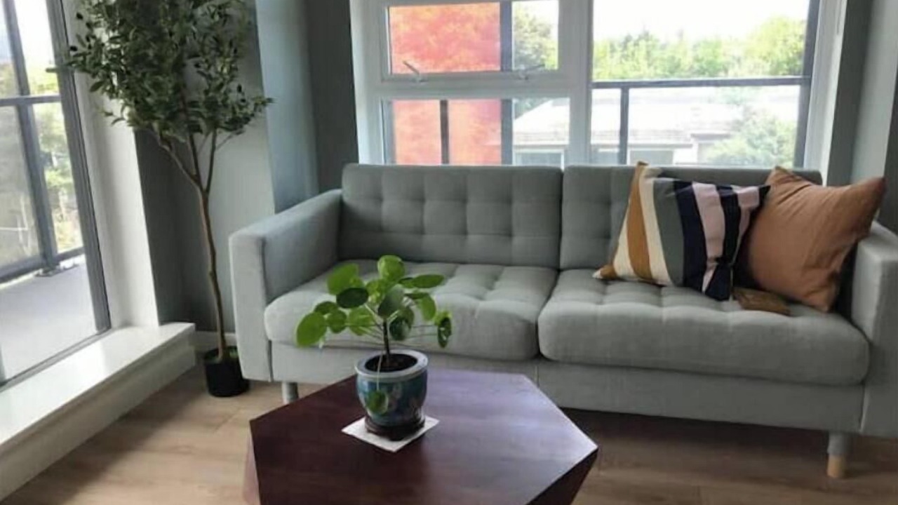 Photo of Livingroom in Richmond City Centre