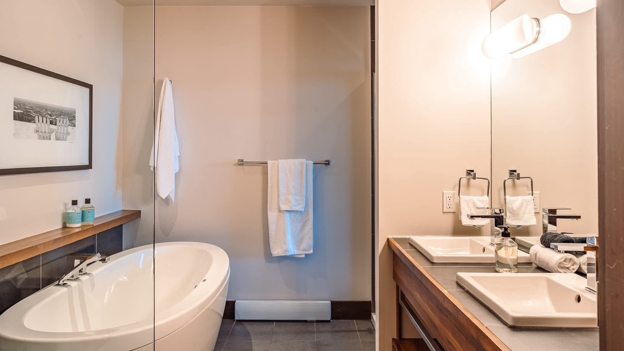Photo of Bathroom in Lac Superieur Village