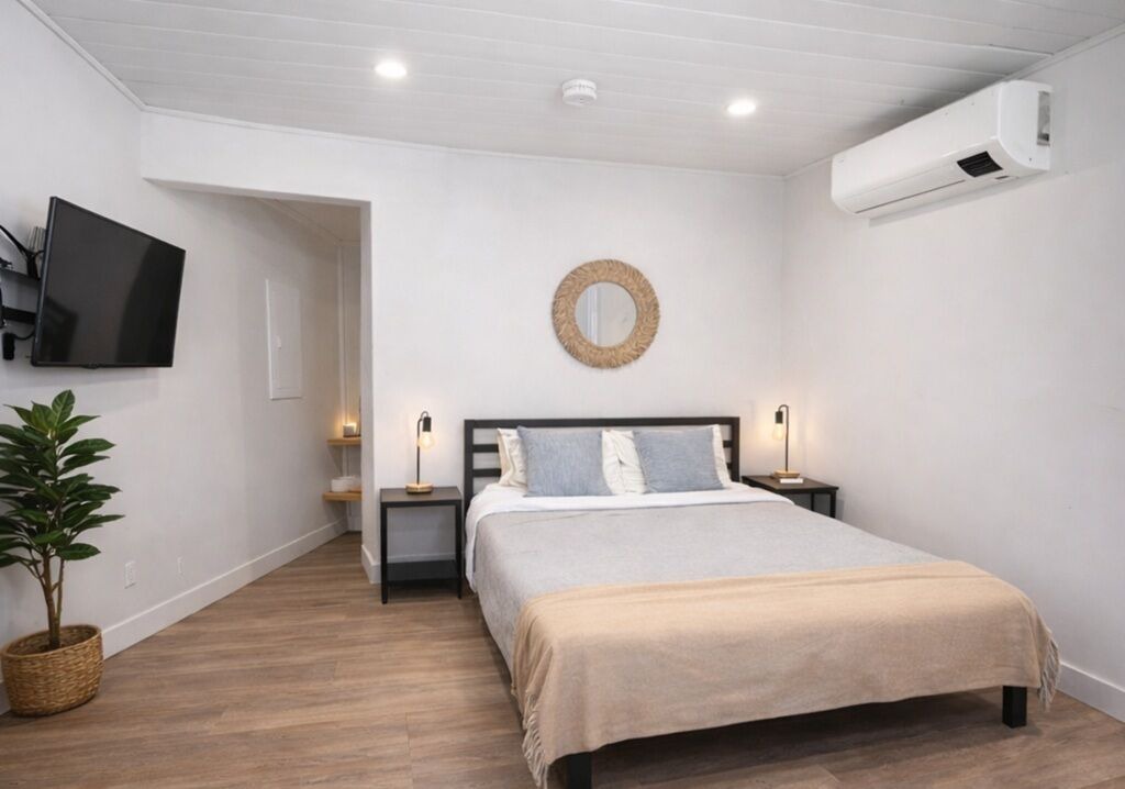 Photo of Bedroom in Lake Cowichan