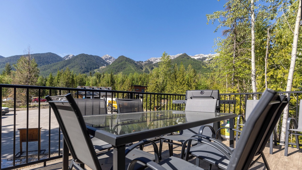 Photo of Patio Balcony in Fernie