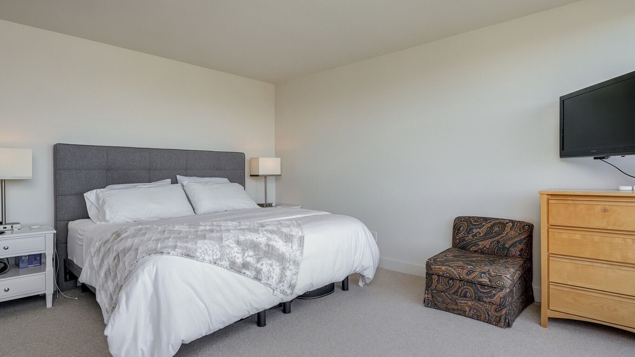 Photo of Bedroom in Inner Harbour