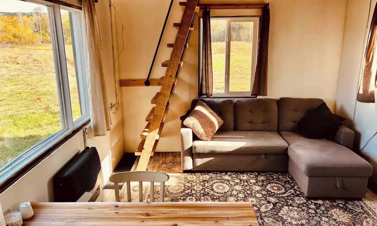 Photo of Livingroom in Regional District of Kitimat-Stikine