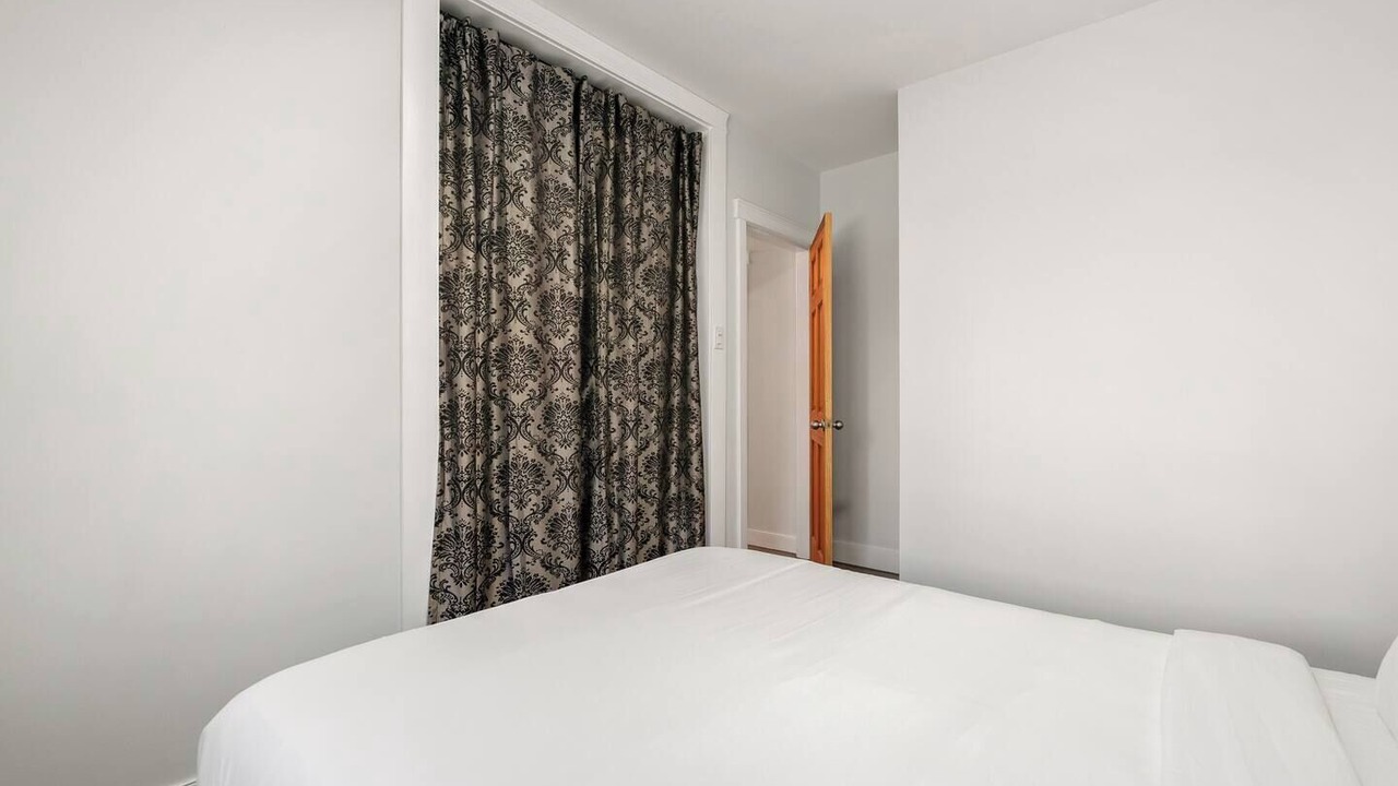 Photo of Bedroom in Northwest Calgary