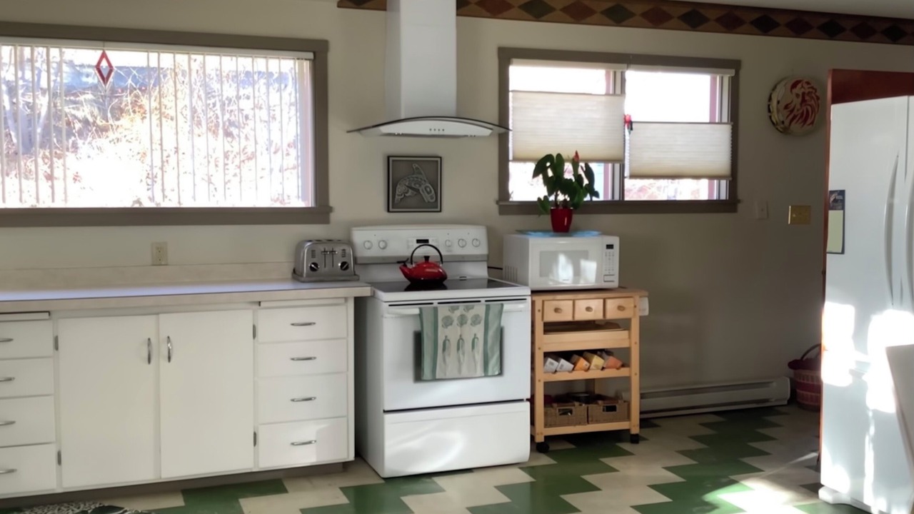 Photo of Kitchen in Central Kootenay