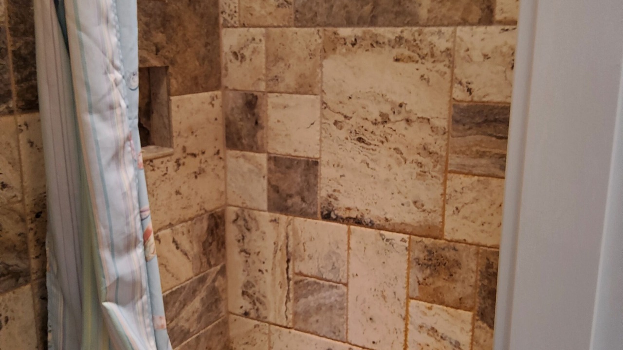 Photo of Bathroom in Garden Bay