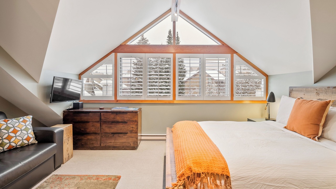Photo of Bedroom in Whistler Village