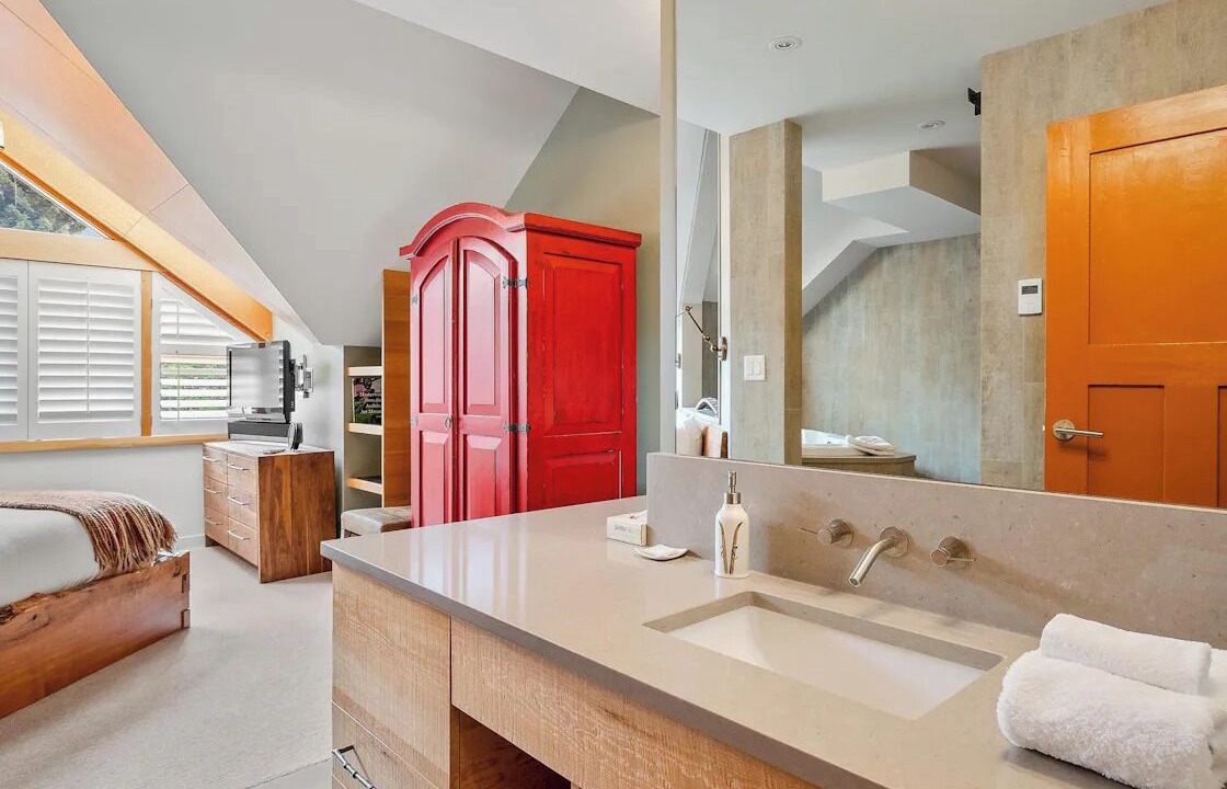 Photo of Bedroom in Whistler Village
