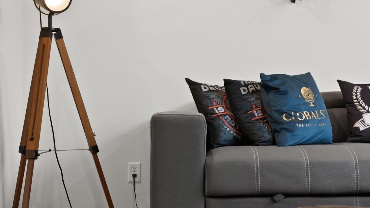 Photo of Livingroom in Cranston