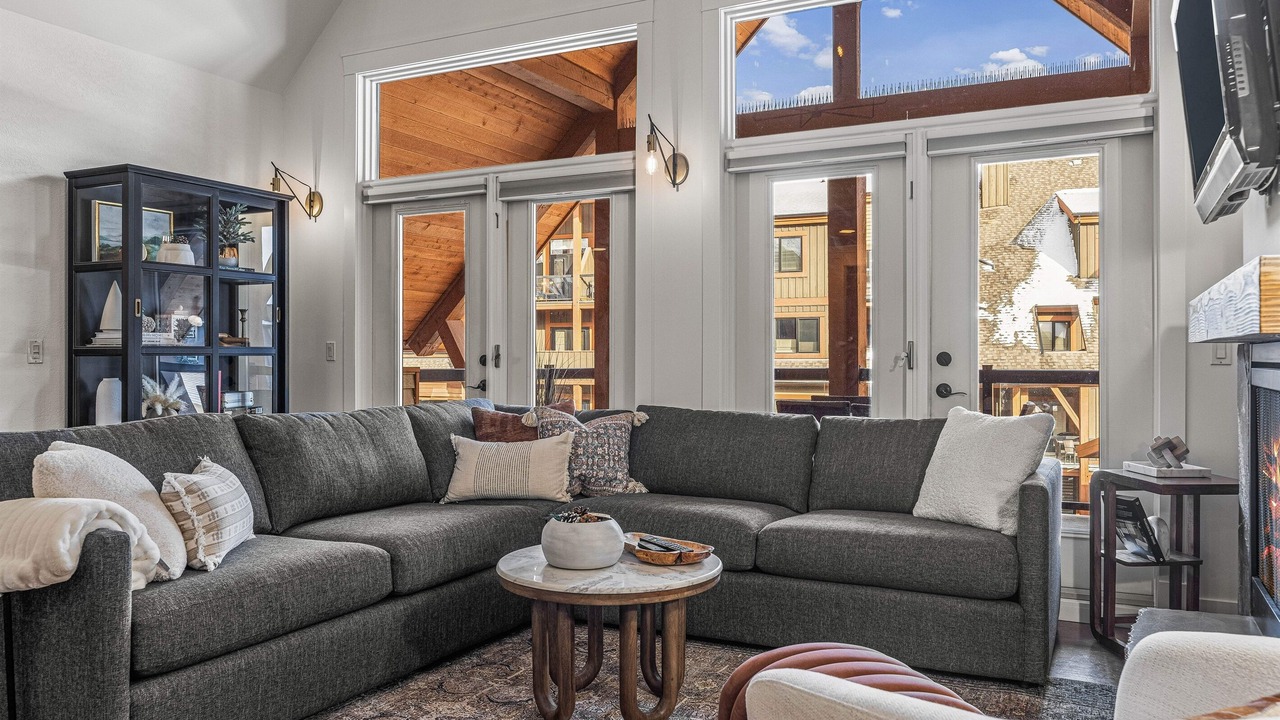 Photo of Livingroom in Canmore