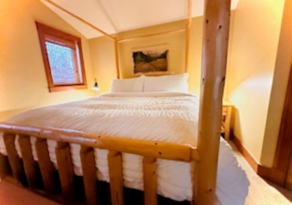 Photo of Bedroom in Invermere