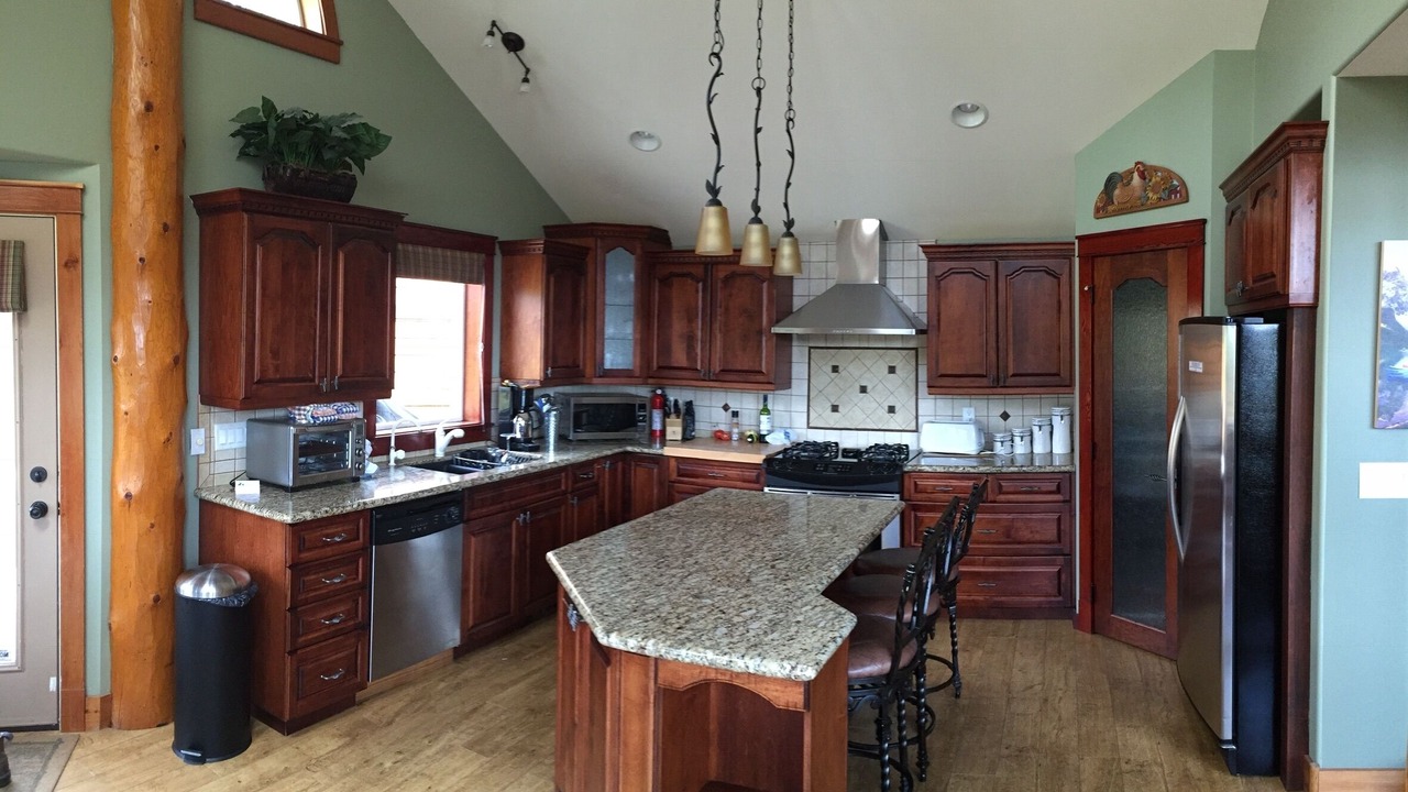 Photo of Kitchen in Invermere