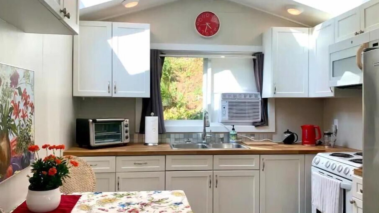 Photo of Kitchen in Bowen Island