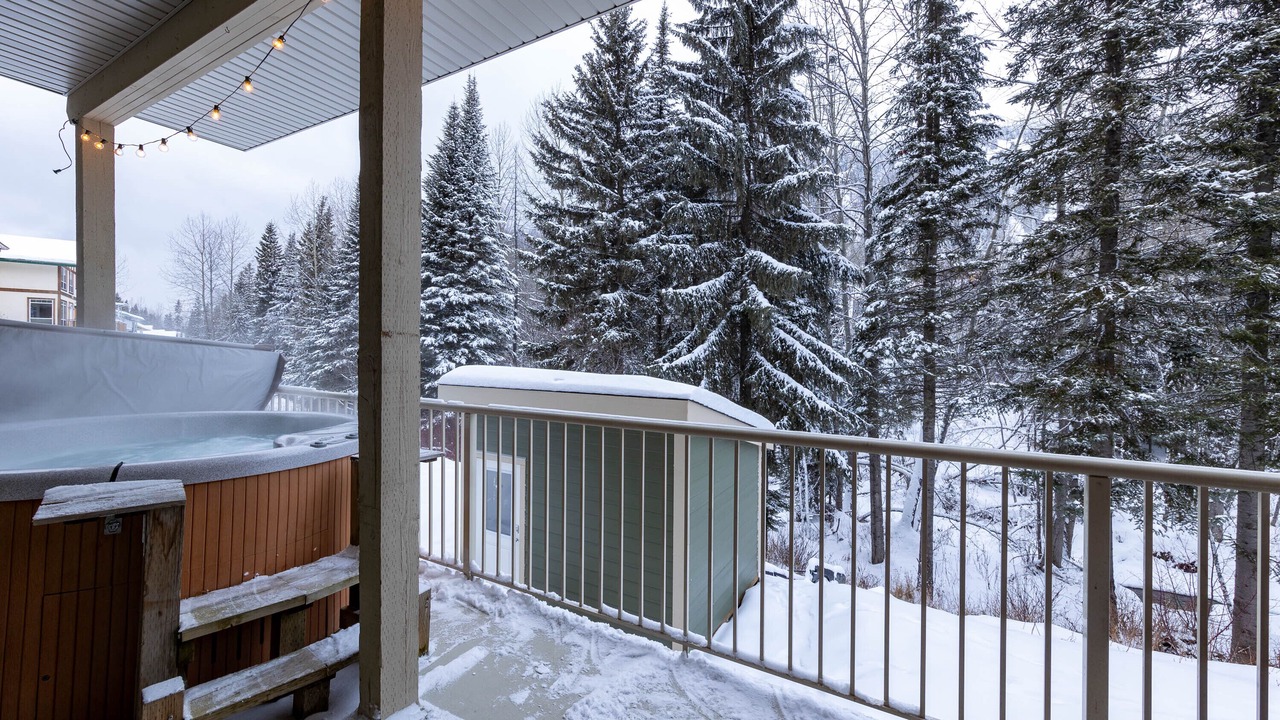 Photo of Patio Balcony in Sun Peaks