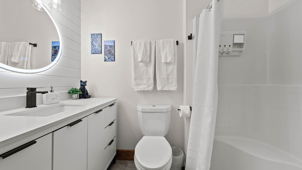 Photo of Bathroom in Sun Peaks