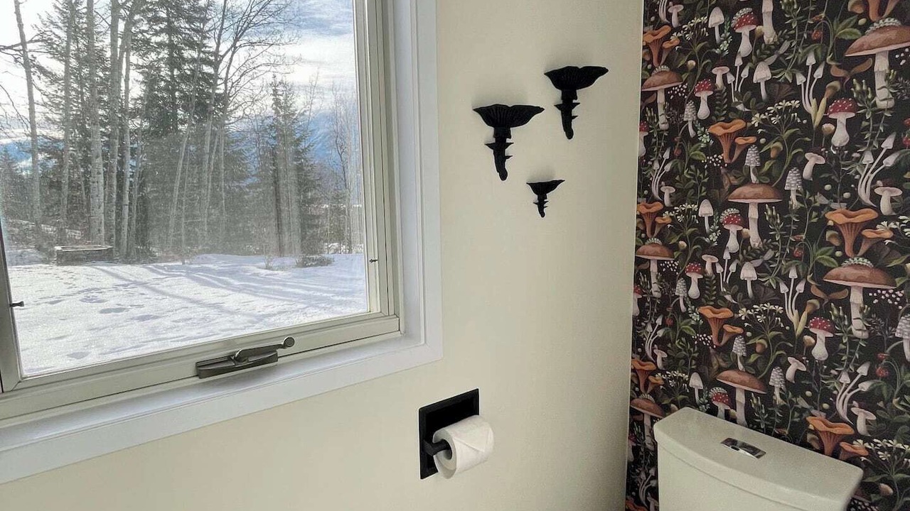 Photo of Bathroom in Golden