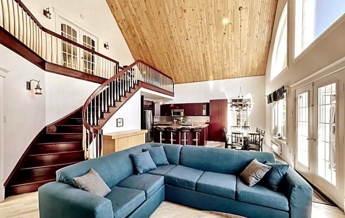 Photo of Livingroom in Saint-Mathieu-du-Parc