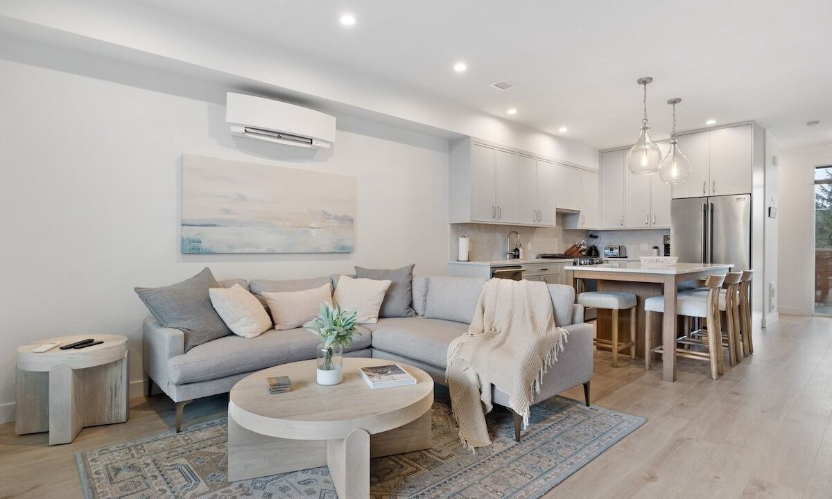 Photo of Livingroom in Black Creek