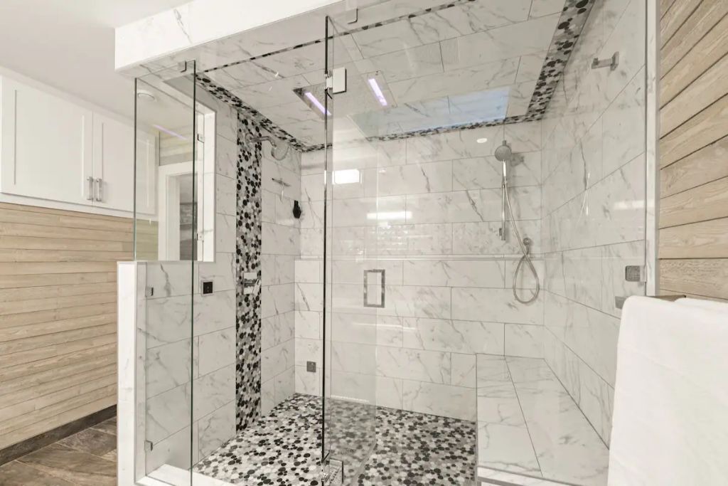 Photo of Bathroom in Highlands