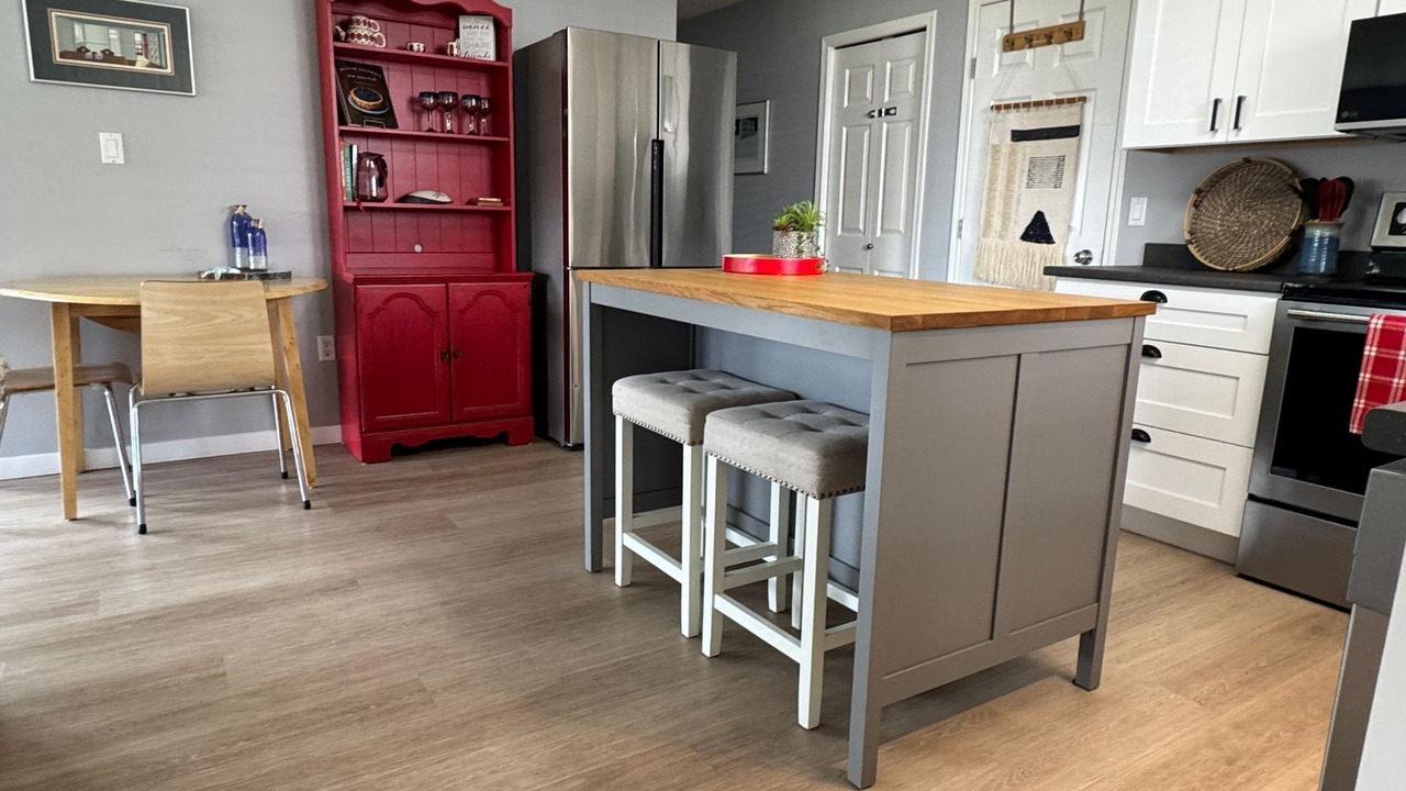 Photo of Kitchen in Colwood