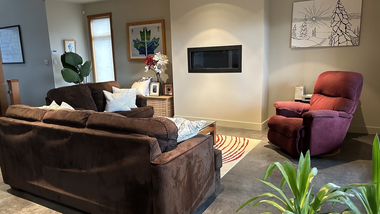 Photo of Bedroom in Silver Star Mountain