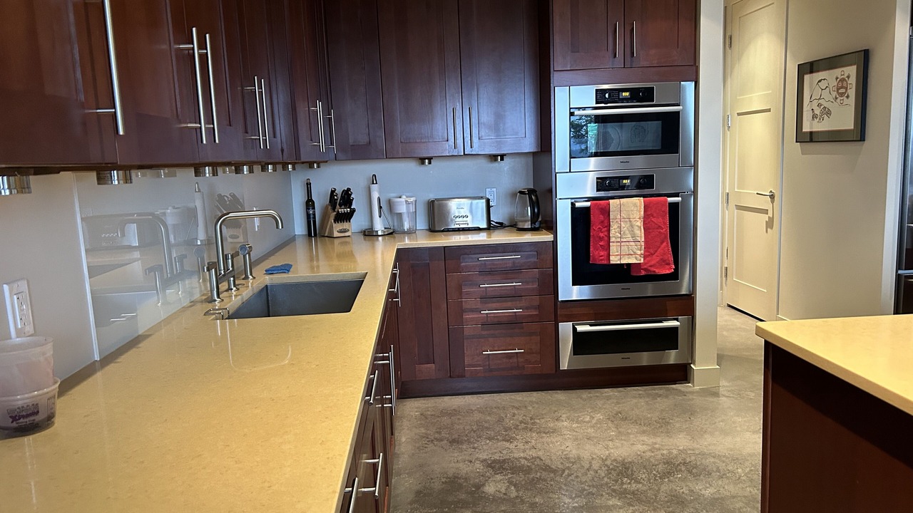 Photo of Kitchen in Silver Star Mountain