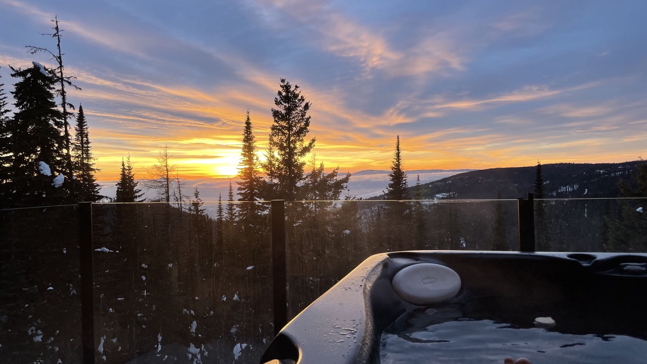 Photo of Outdoor in Silver Star Mountain