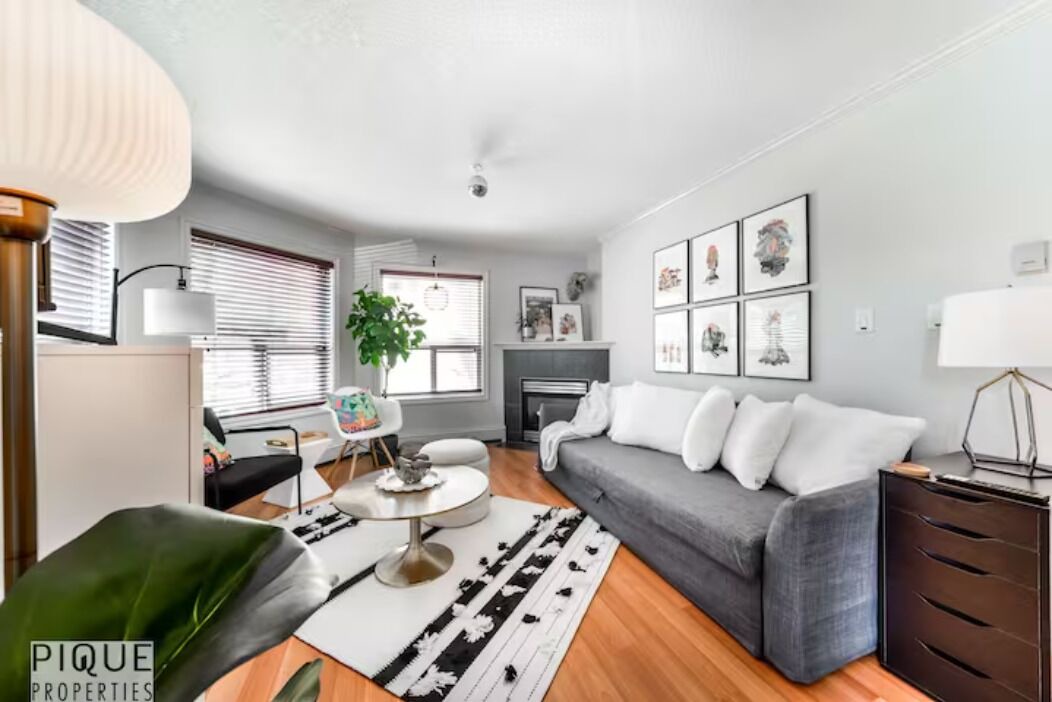 Photo of Livingroom in Downtown Edmonton