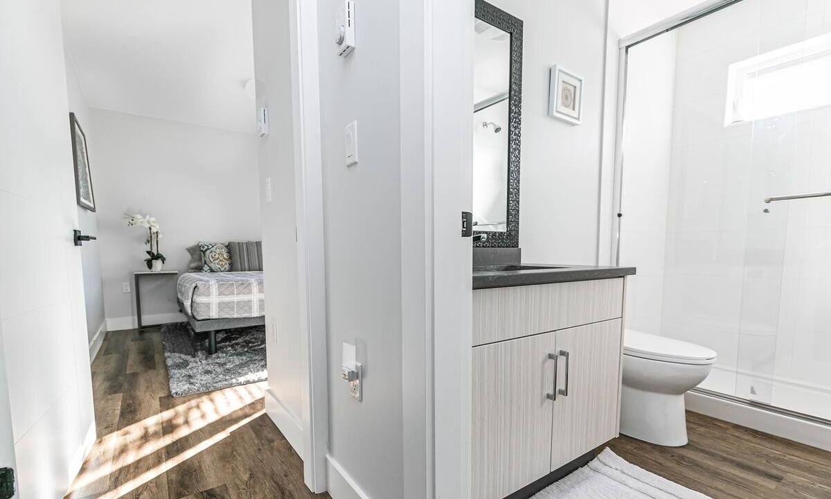 Photo of Bathroom in Saanich West
