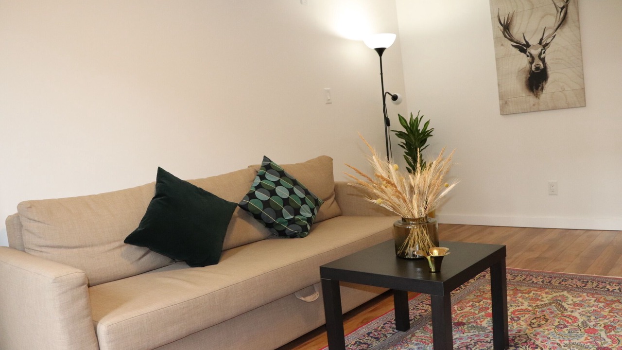 Photo of Livingroom in North Vancouver