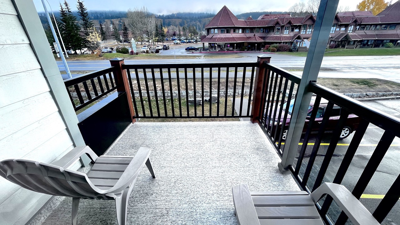 Photo of Patio Balcony in Canmore