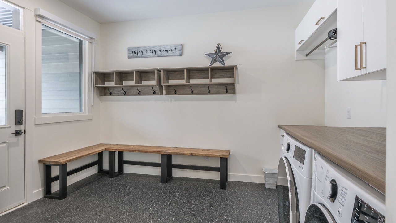Photo of Bedroom in Silver Star Mountain