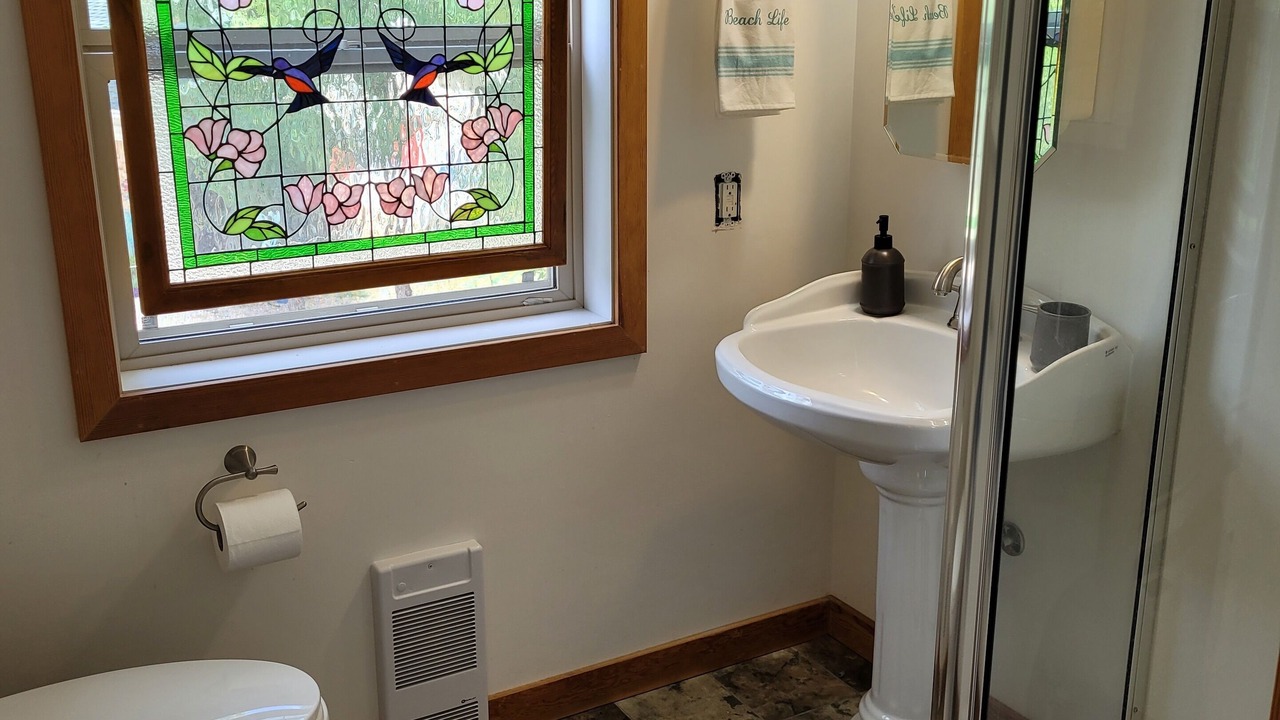 Photo of Bathroom in Blind Bay