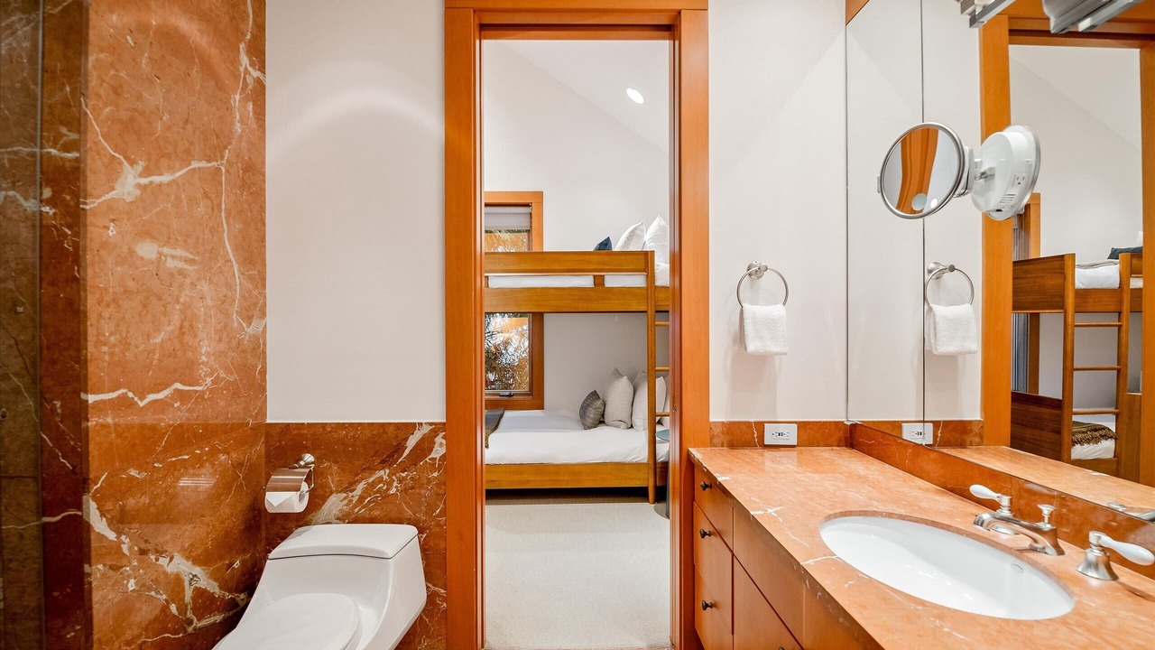 Photo of Bathroom in Upper Village