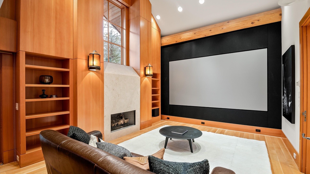 Photo of Bedroom in Upper Village